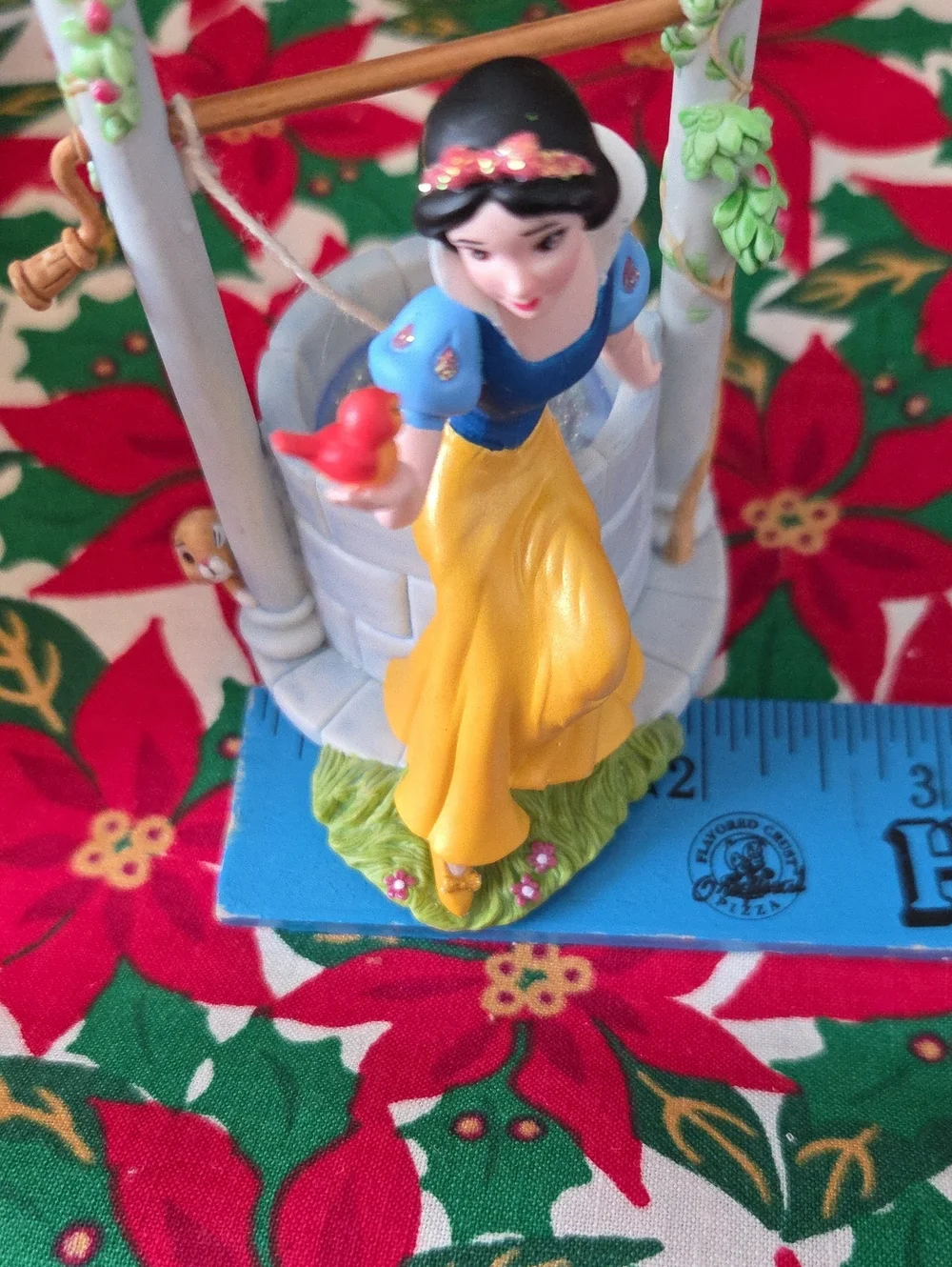 *2008* Hallmark Disney Snow White, DREAMS REALLY DO COME TRUE Ornament